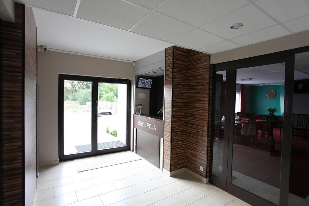 Hotelik A2 Pruszkow Exterior photo